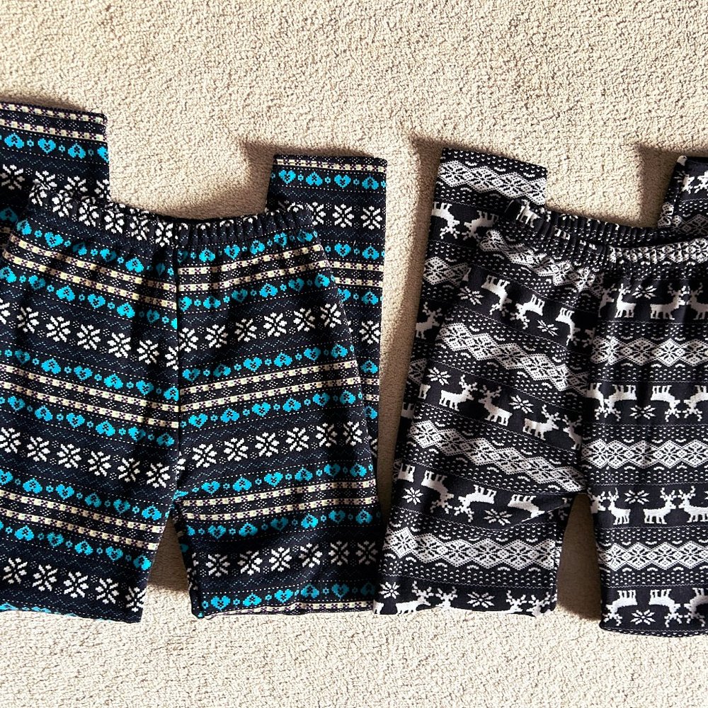 Girl's leggings 2 pair size s/m